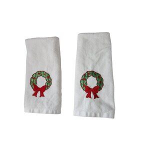 Cotton 2 Hand Towels With Embroidered Green Red Christmas Wreath USA